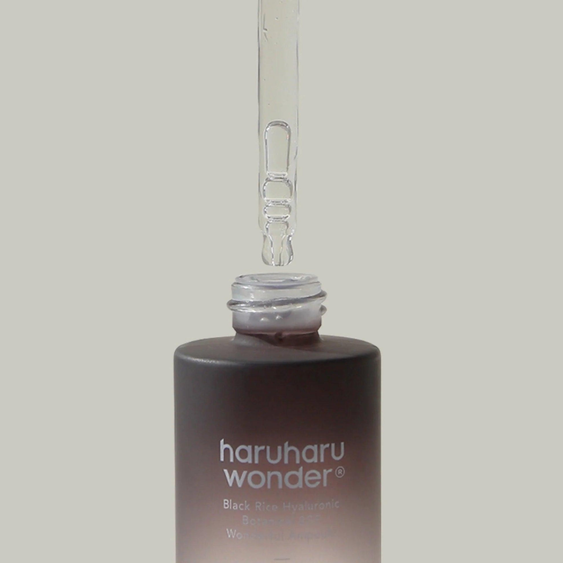 Haruharu WONDER - Black Rice Botanical 2GF Ampoule - GetGlowing